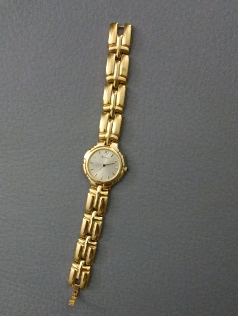 NEW Bulova Women's Watch NWOT - Picture 2 of 6